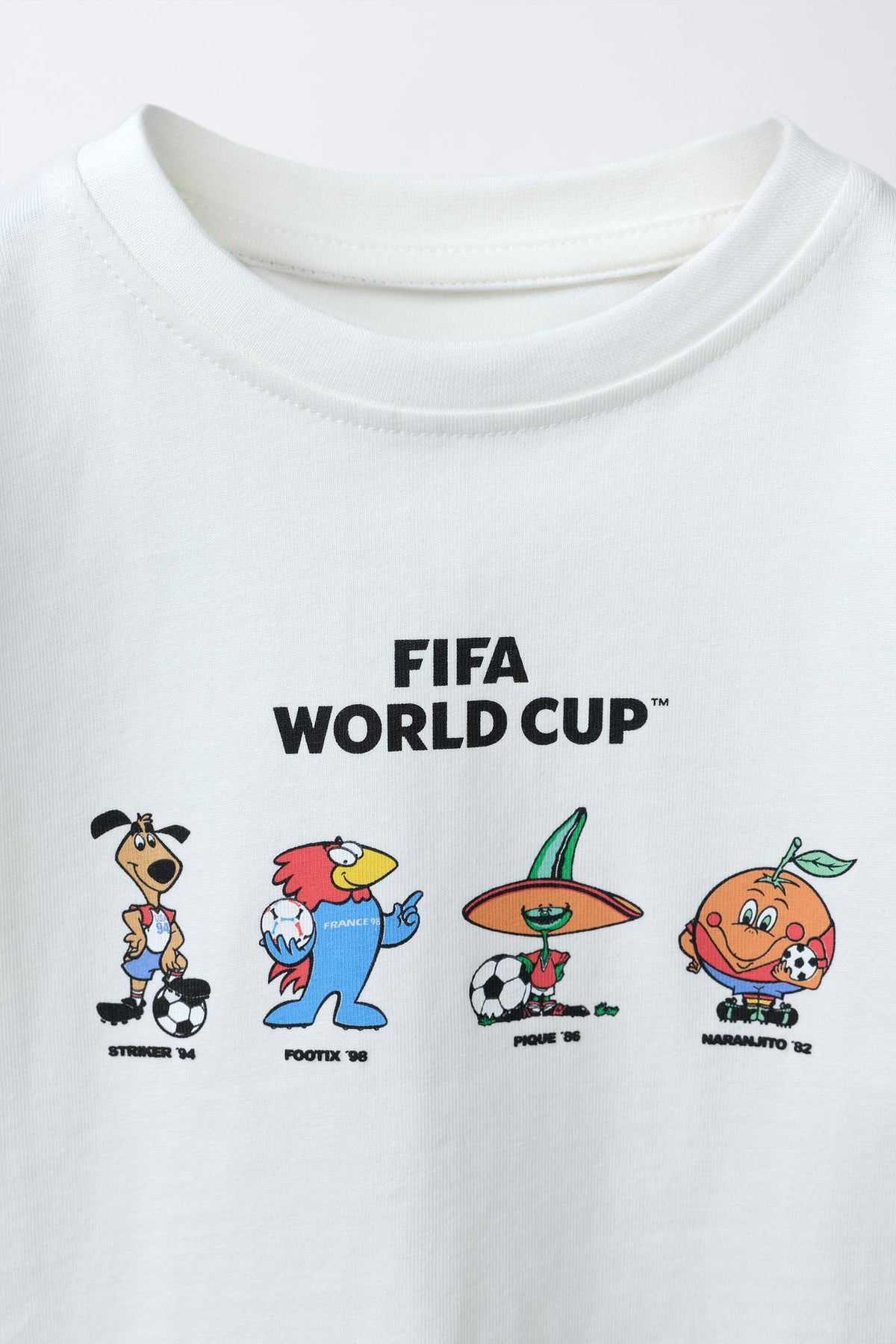Polera mascotas mundial de futbol fifa