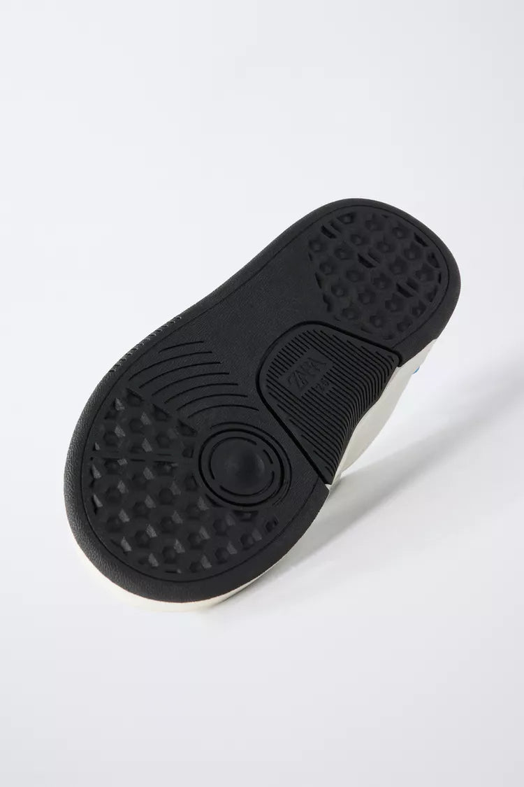 BAMBA THE AVENGERS © MARVEL