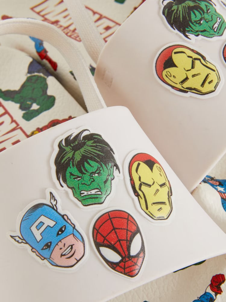 Chinela Marvel