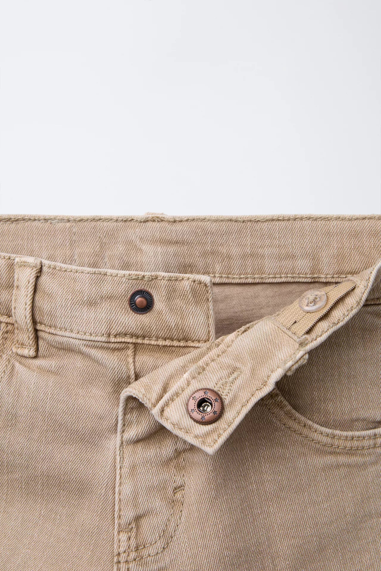 PANTALÓN SARGA REGULAR