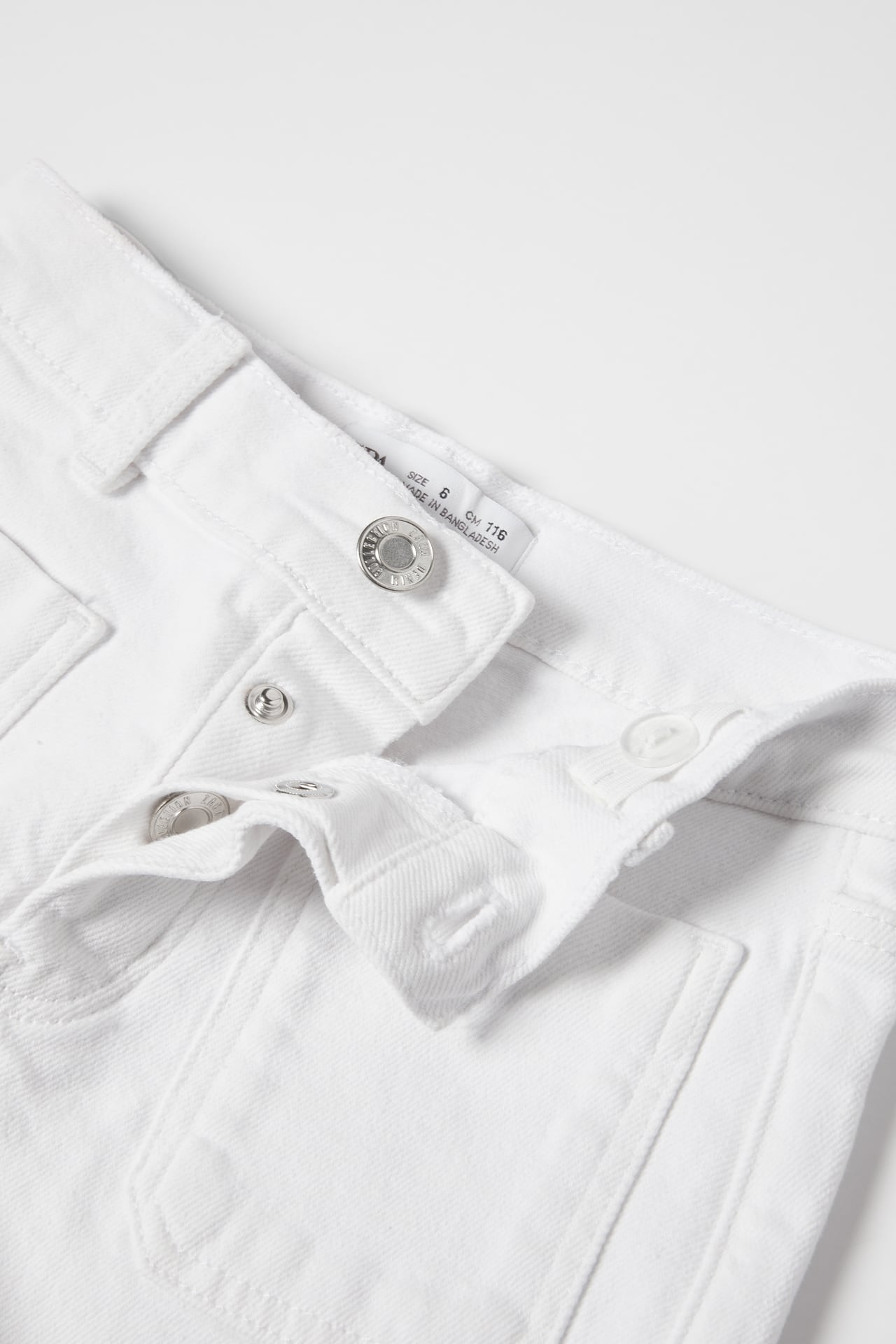 Short jean marine blanca