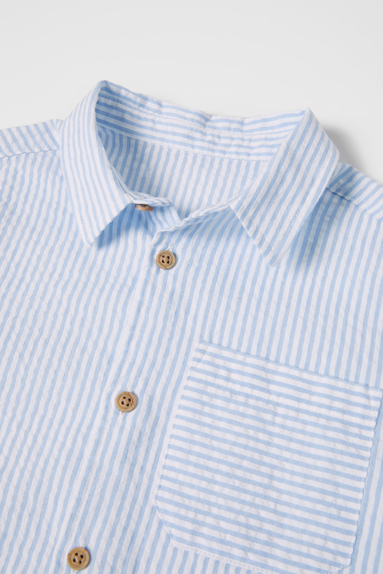 Camisa estructura rayas