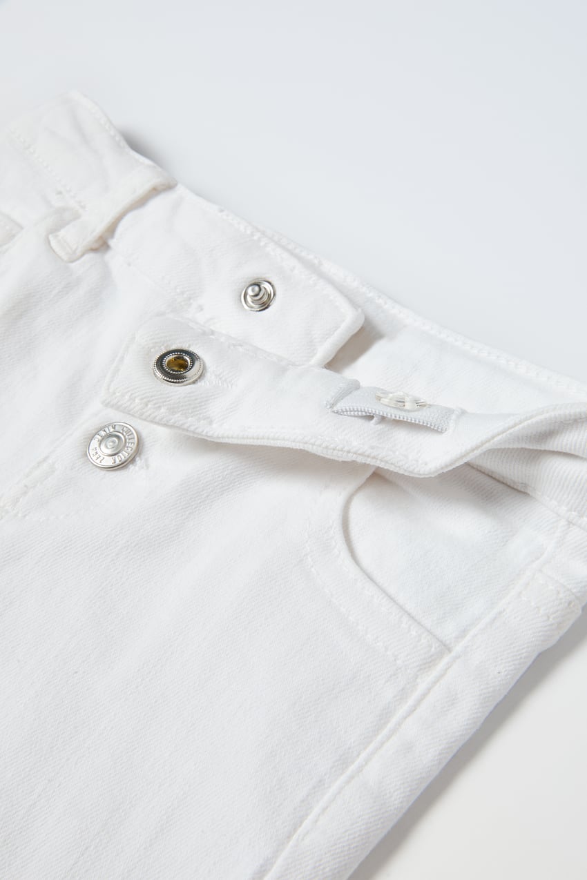 Jeans flare desflecado