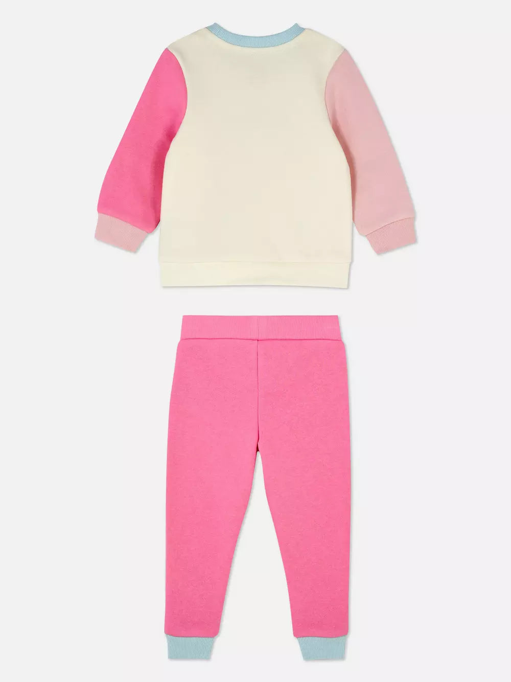 Conjunto invierno disney friends