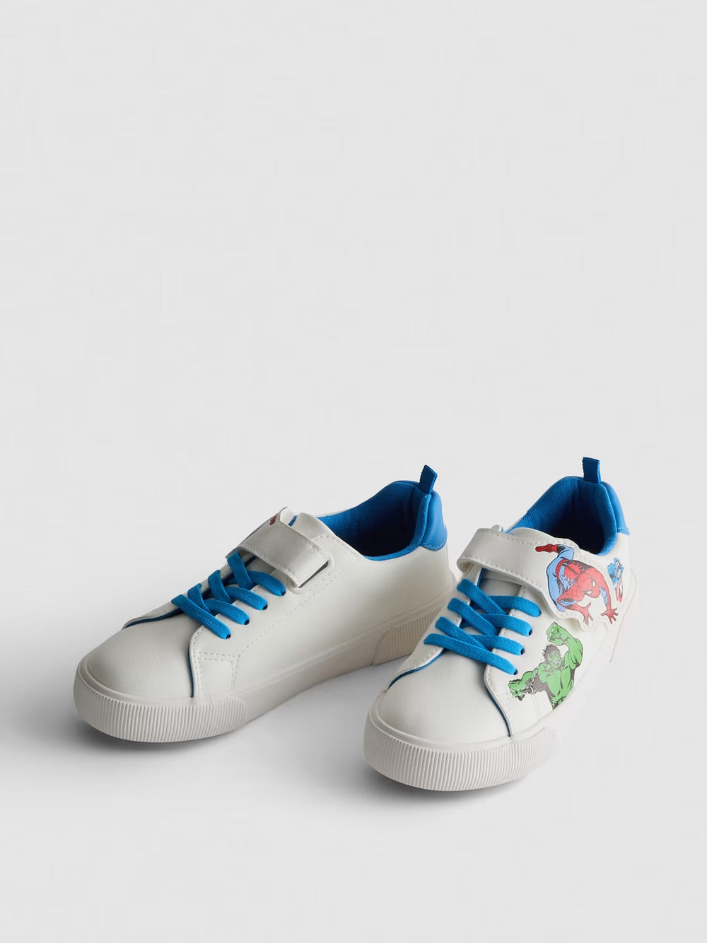 zapato marvel