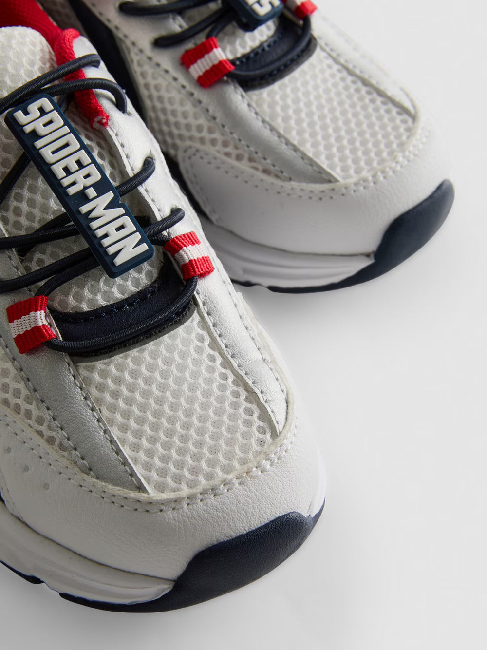 Zapato spiderman