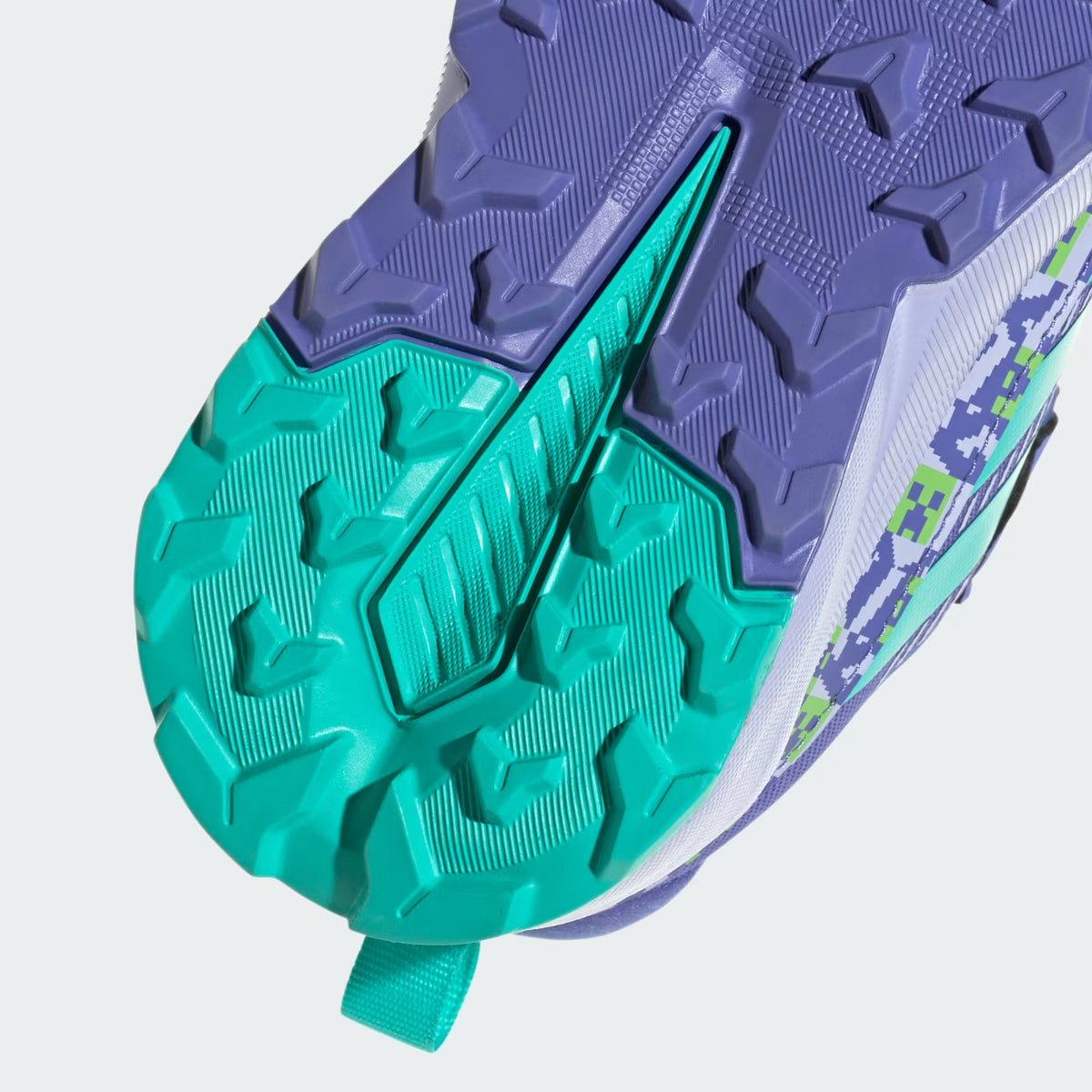 Zapatilla terrez minecraft