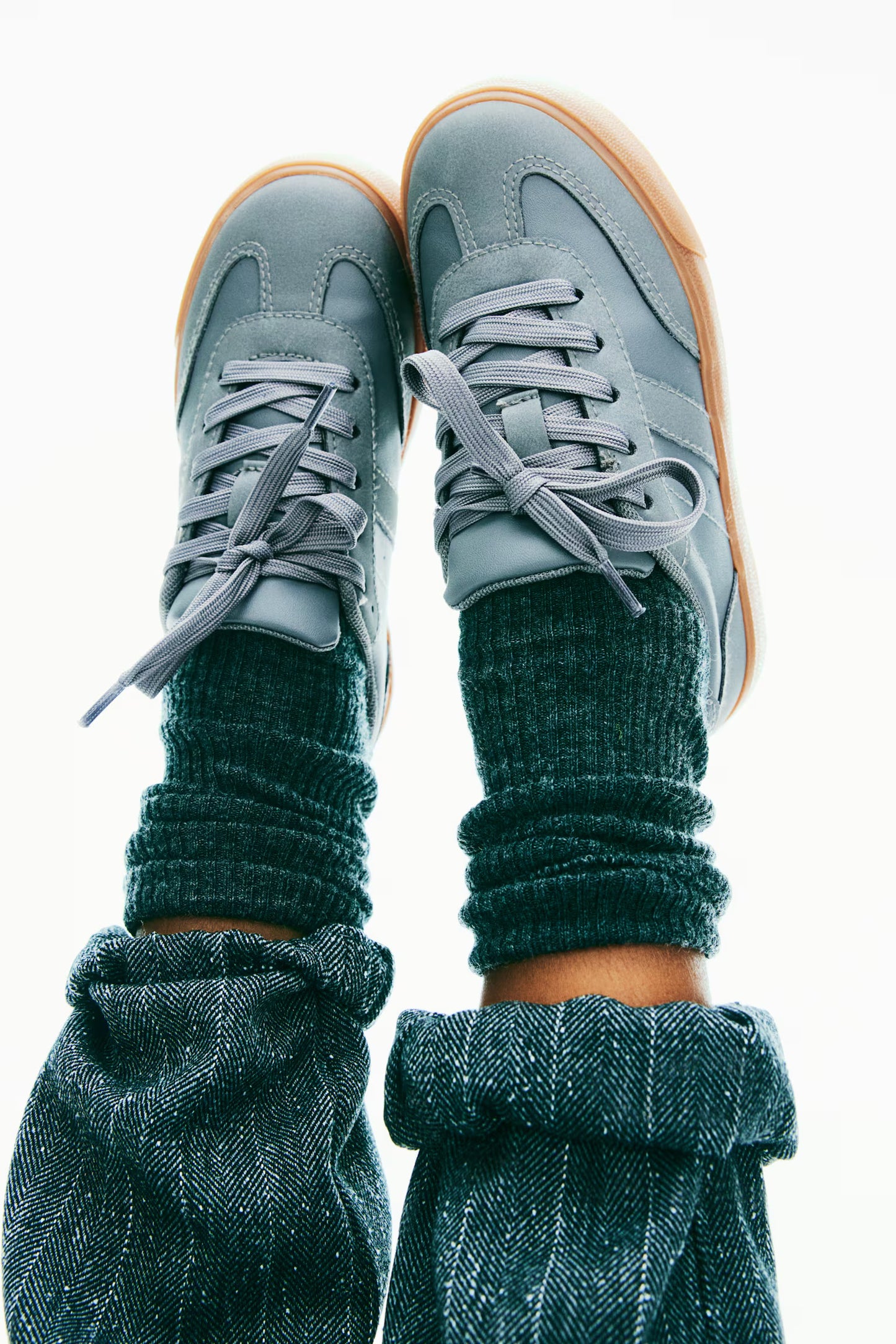 Zapato gris