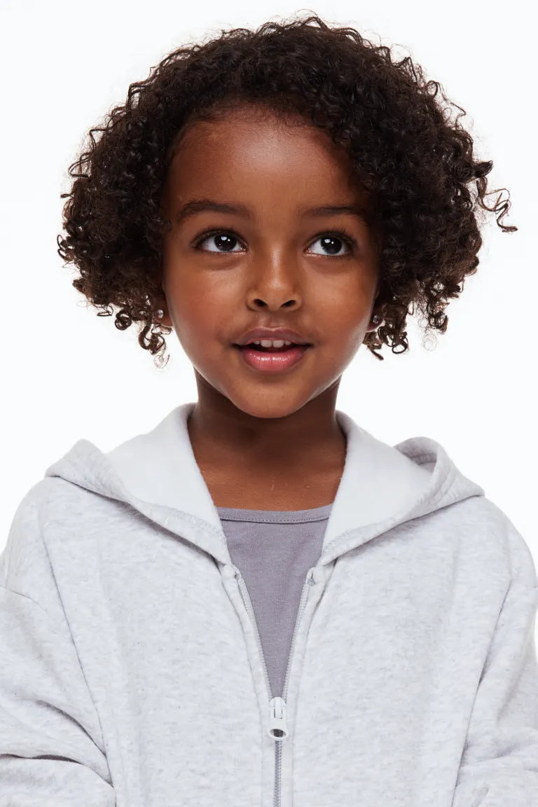 Sudadera con capucha gris