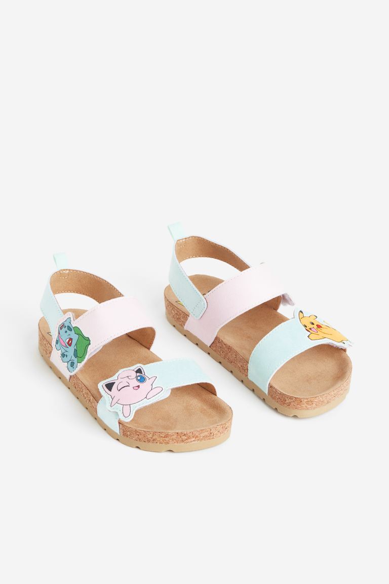 Sandalia pokemon