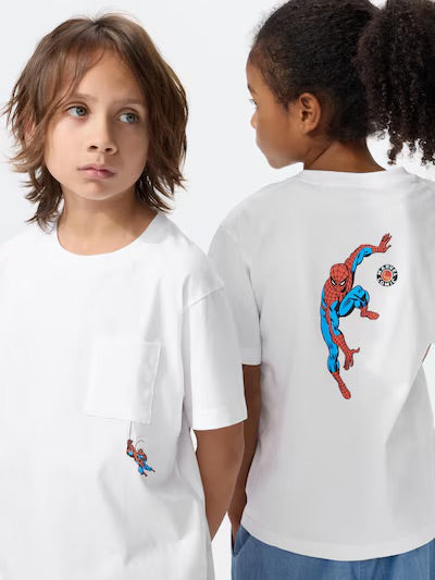 Polera spiderman con bolsillo