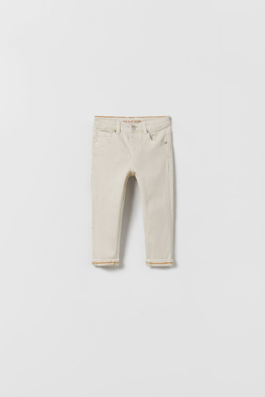 Jeans slim color marfil