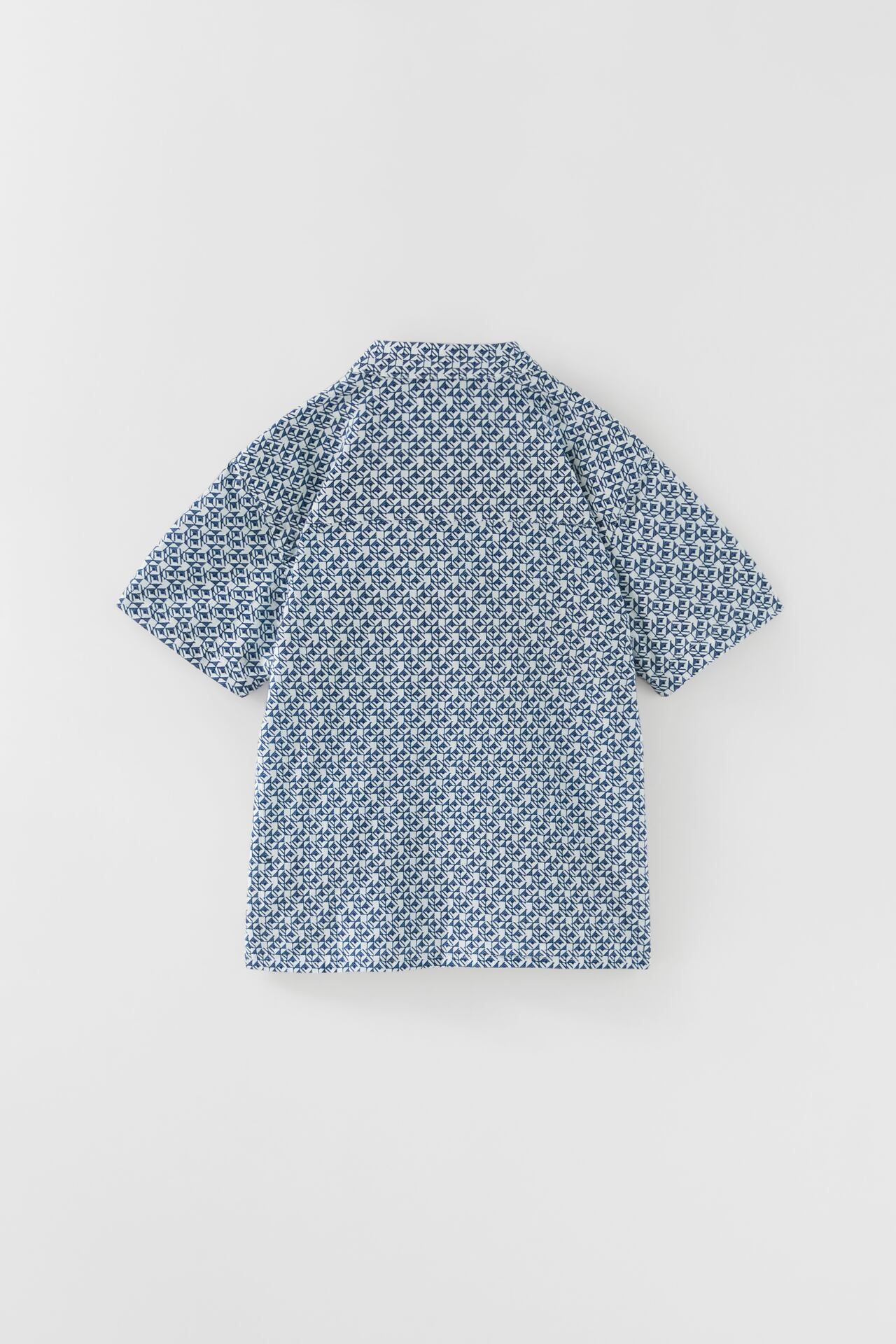 Camisa estampado geometrico