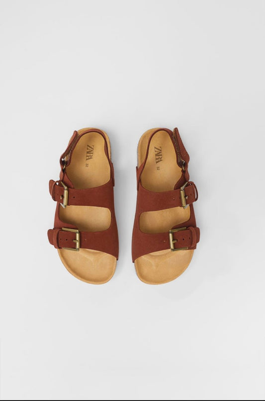 Sandalia doble hebilla