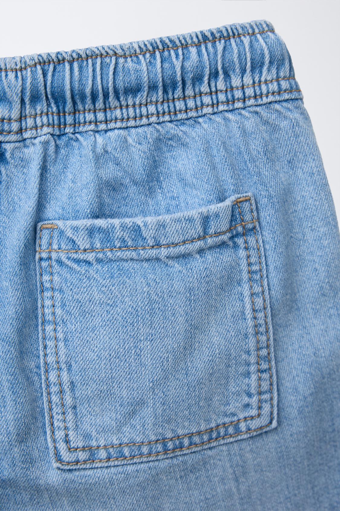Short jean bolsillo delantero