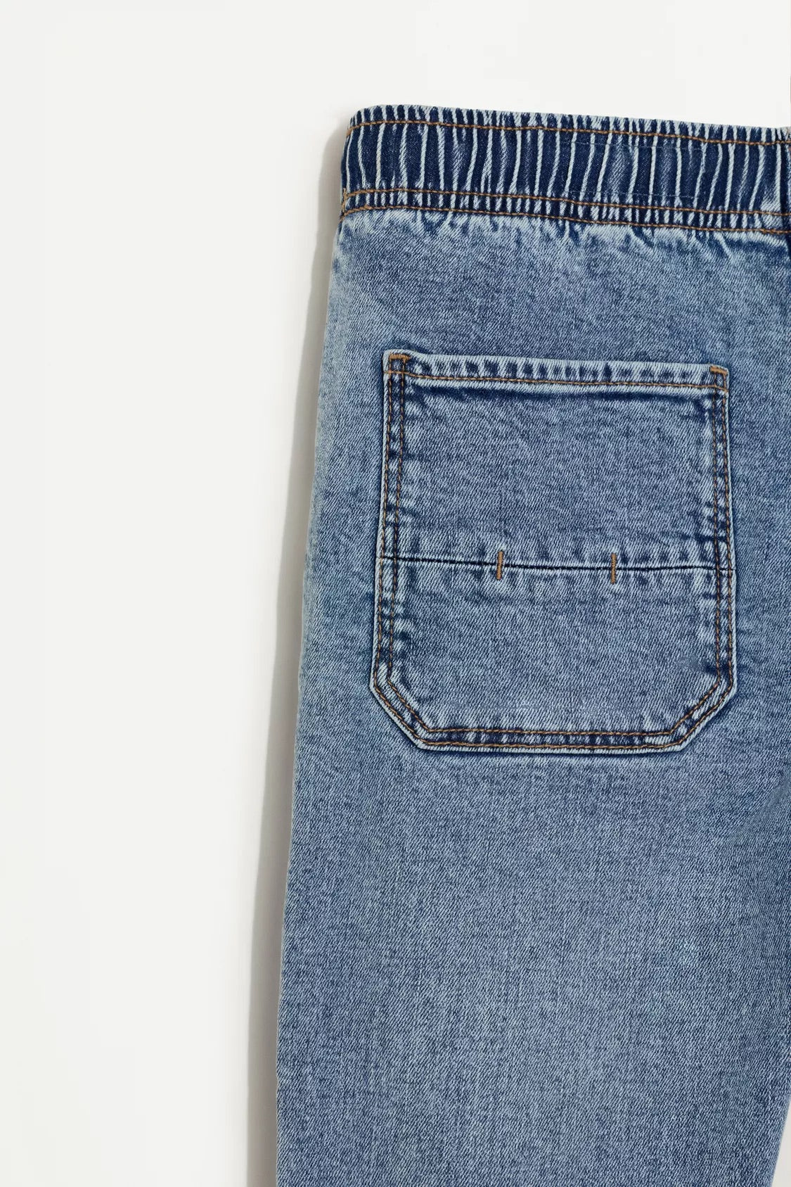 jogger jeans