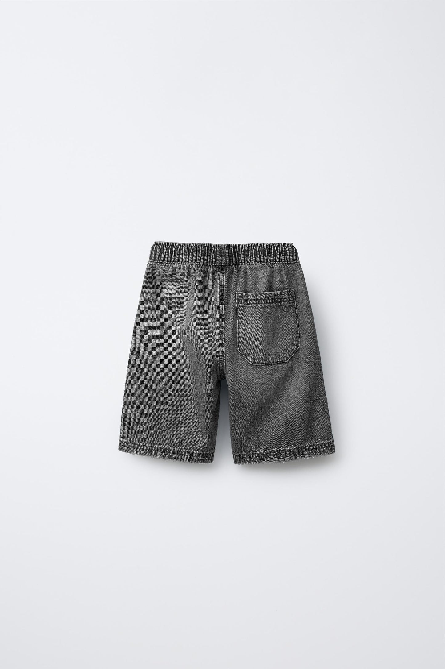 Short jean loose