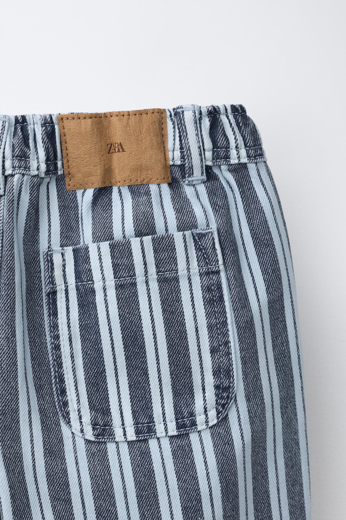Pantalon jean baggy rayas