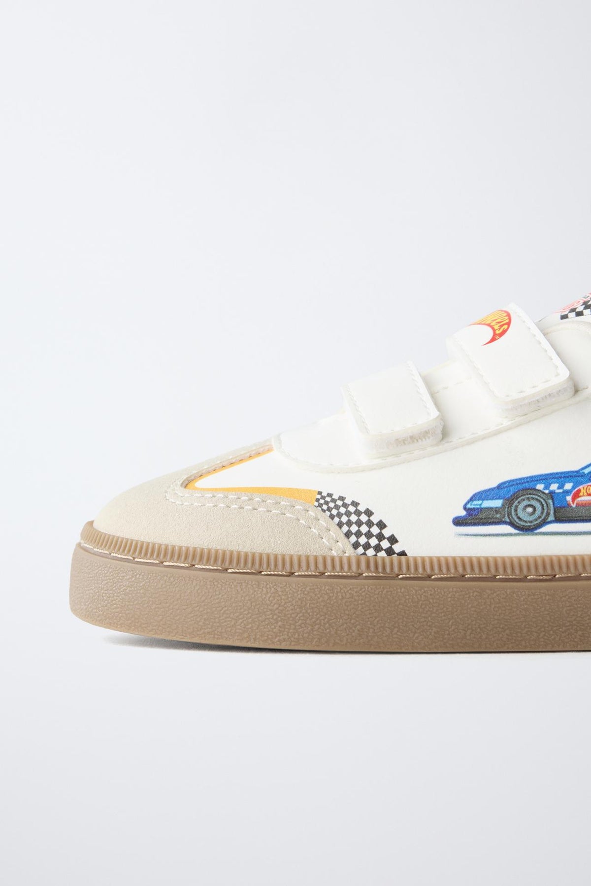 Zapatos hotwheels