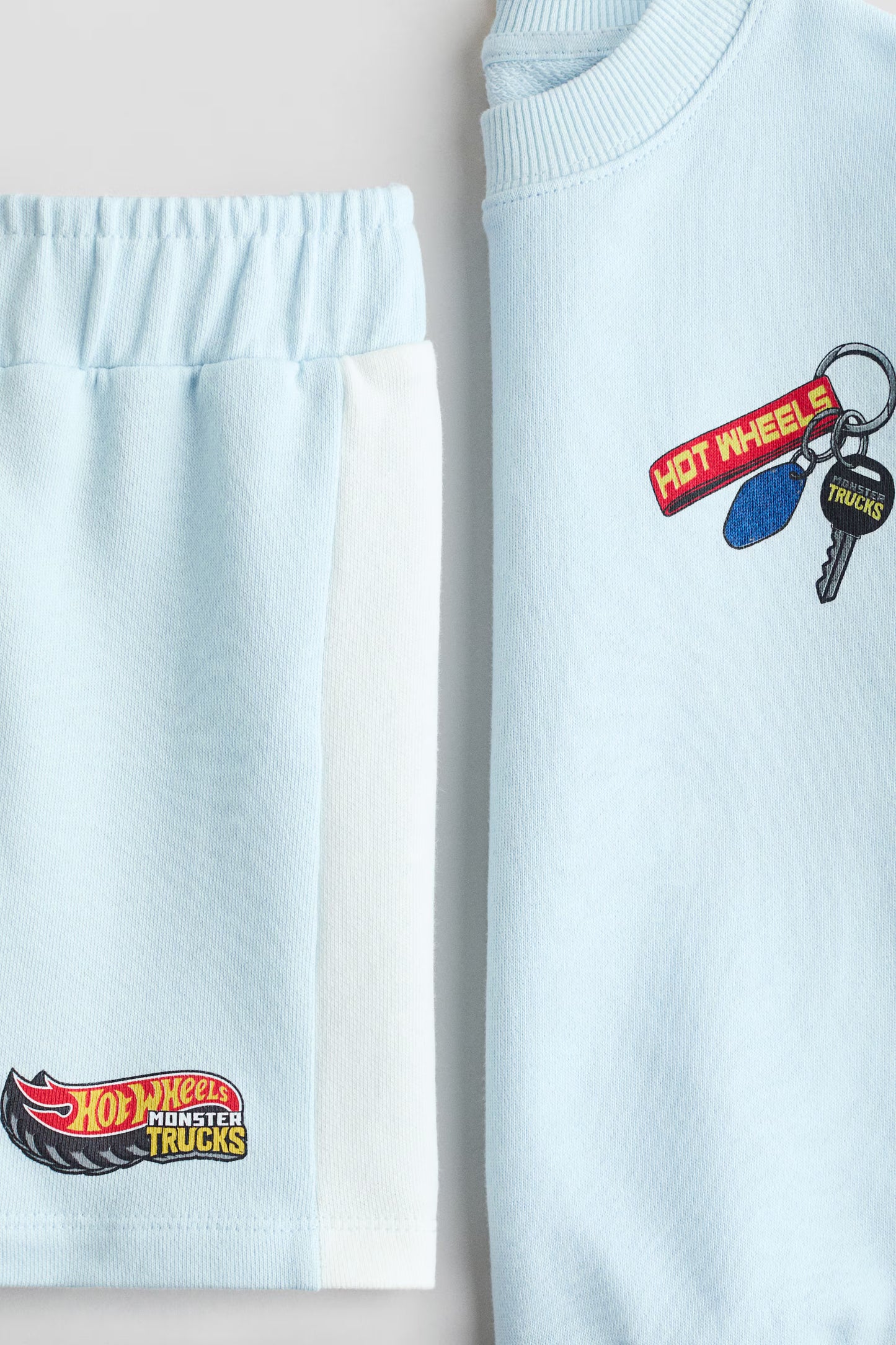 Conjunto hotwheels invierno