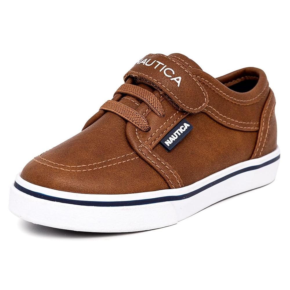 Zapato clasico con correa ajustable