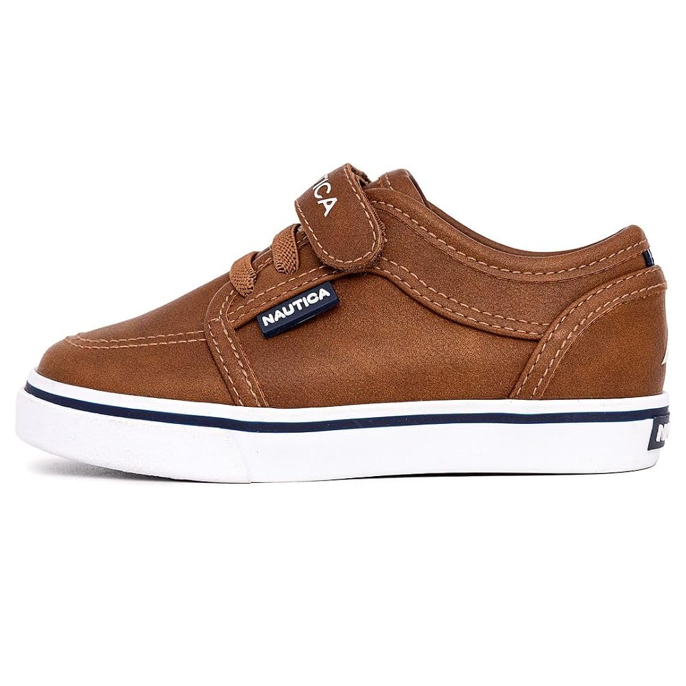 Zapato clasico con correa ajustable