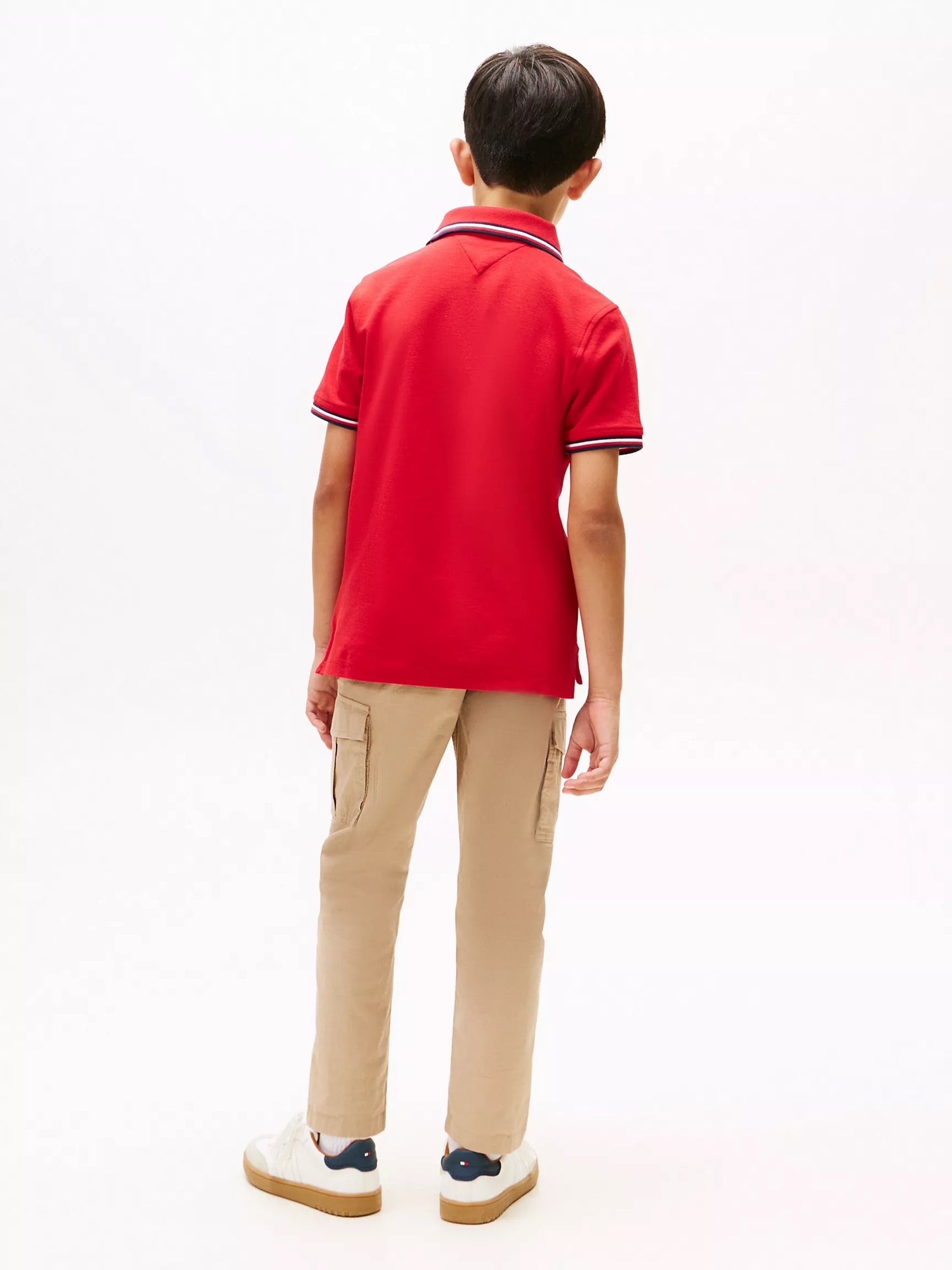 Polera con cuello roja