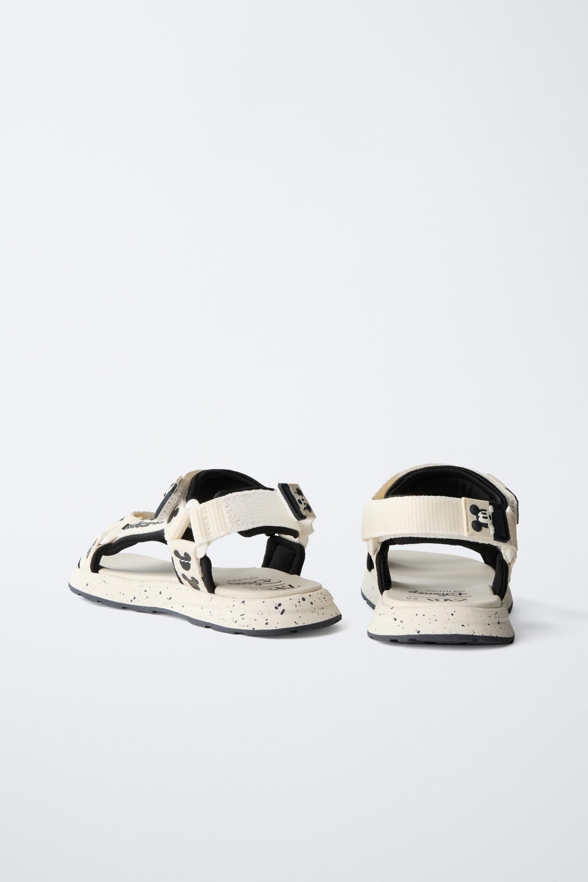 Sandalia Mickey Mouse