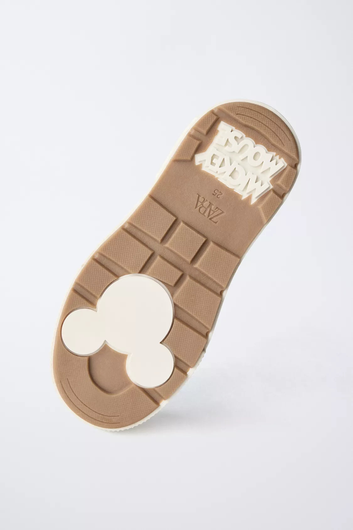 BOTÍN DEPORTIVO MICKEY MOUSE © DISNEY