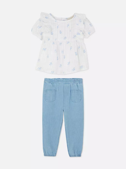 Conjunto blusa y pantalon