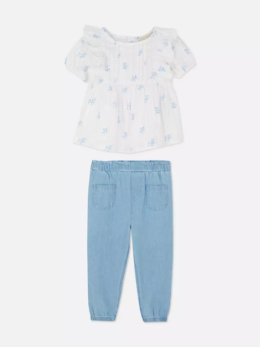 Conjunto blusa y pantalon