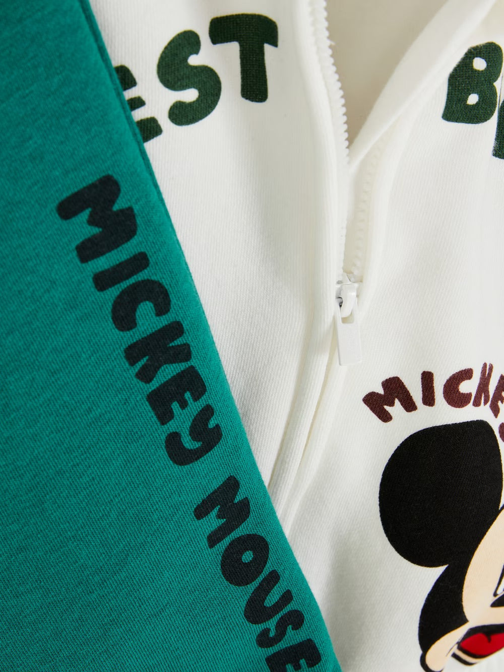 Conjunto invierno mickey mouse