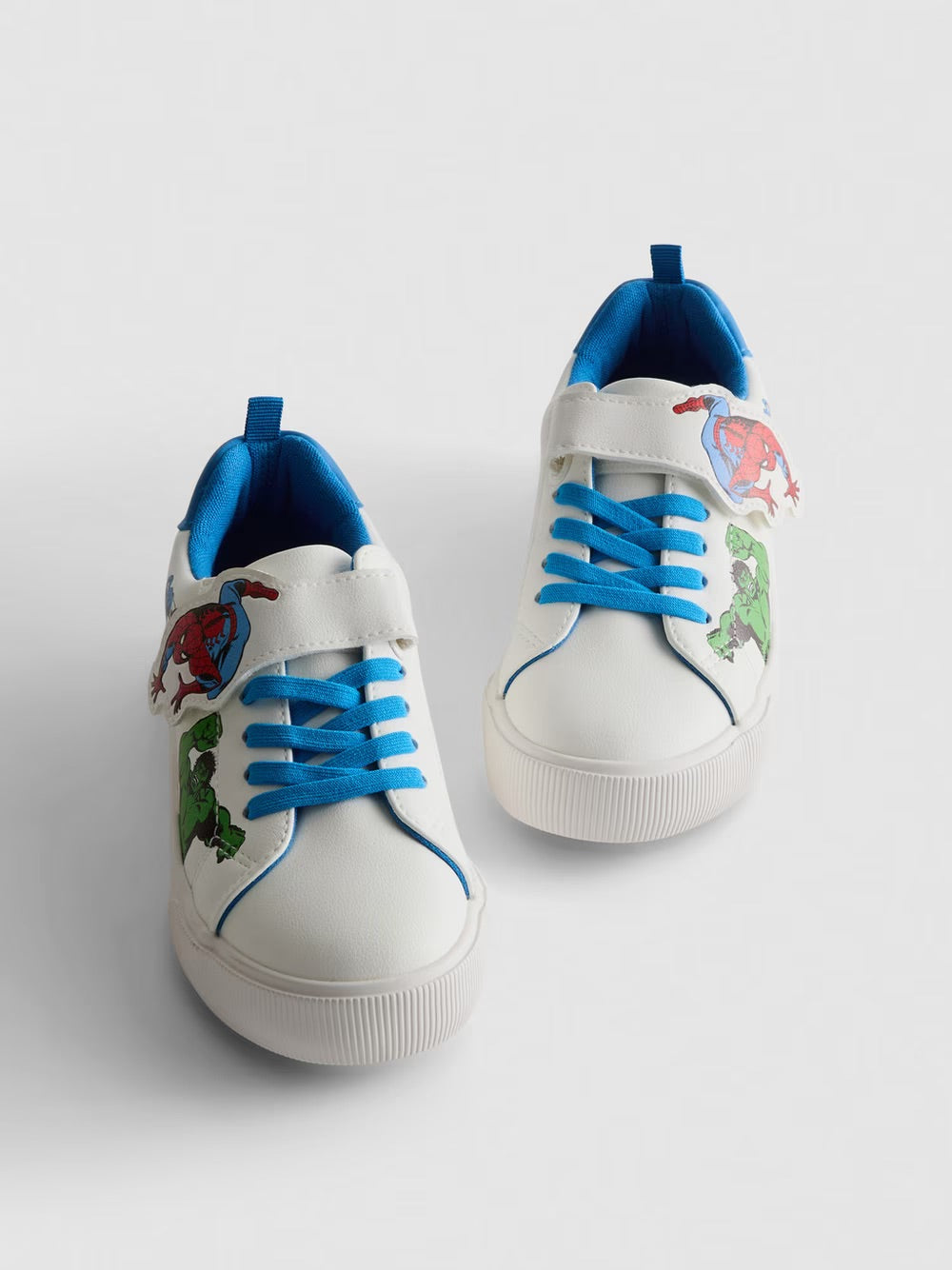 zapato marvel