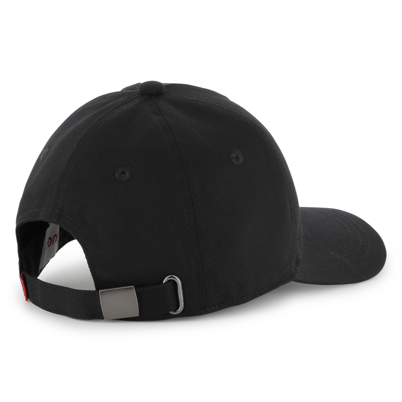 Gorra negra con logo Hugo