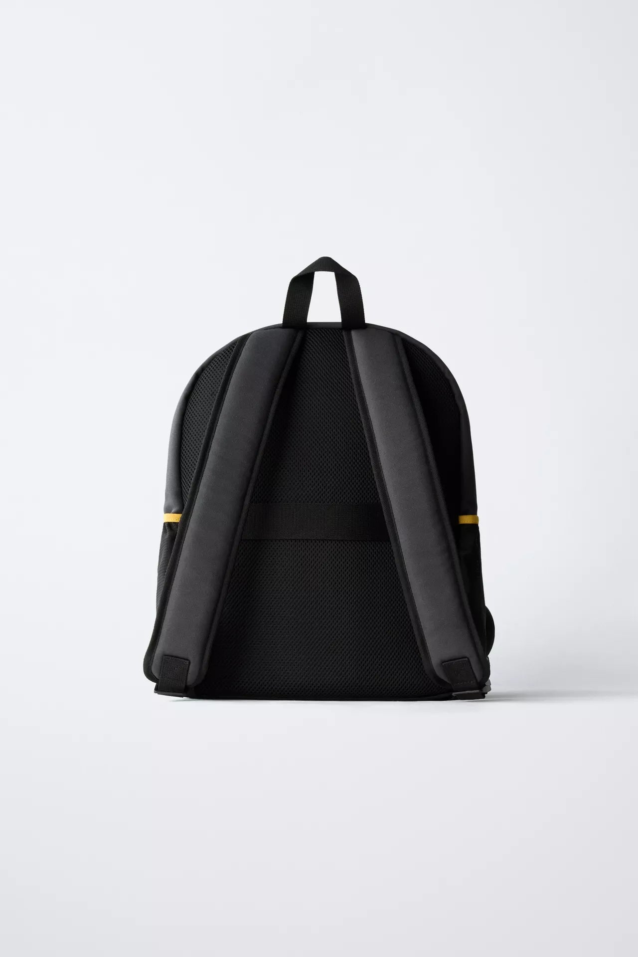 MOCHILA PIKACHU POKÉMON ™