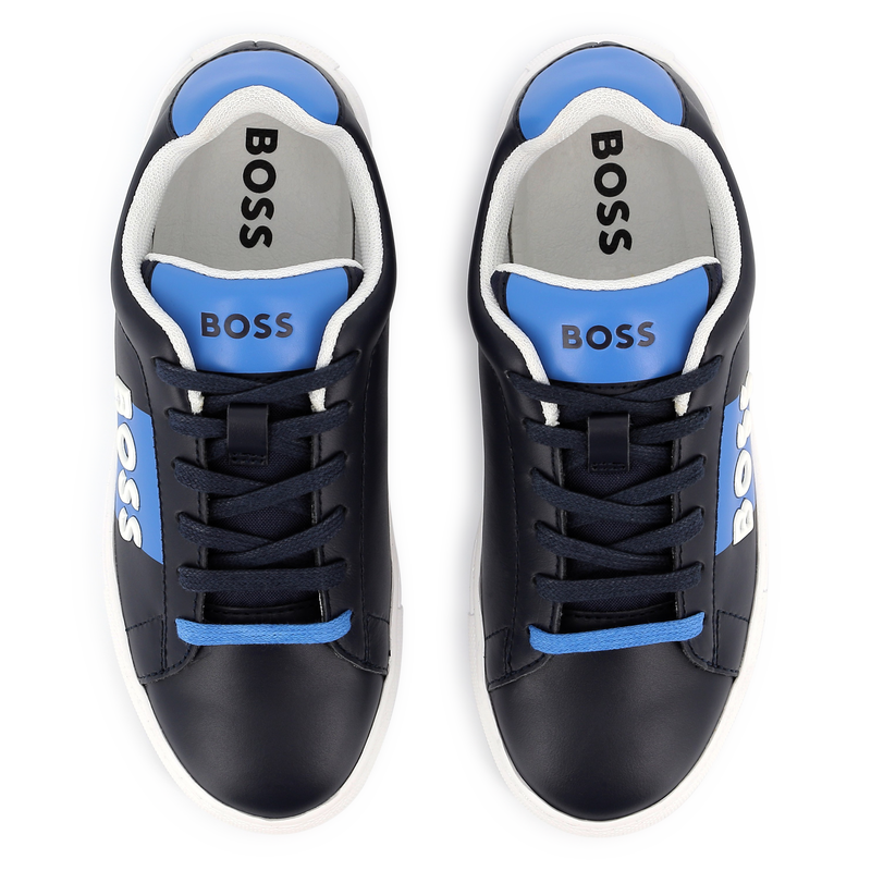 Zapatillas con cordones