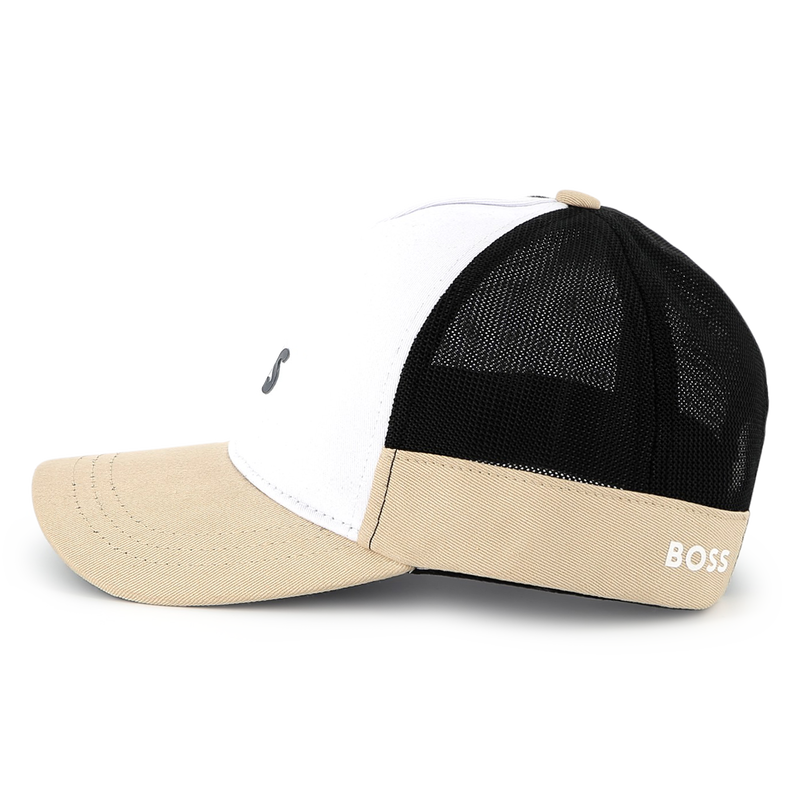 Gorra ajustable con malla