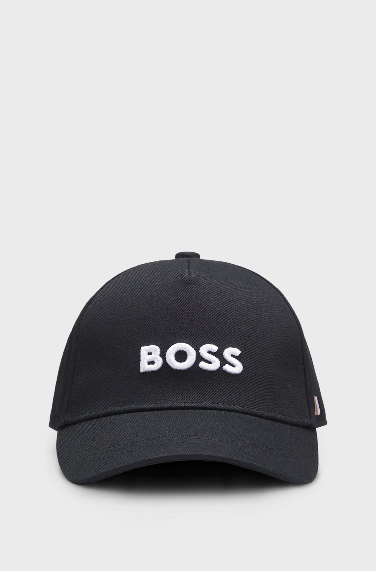 Gorra con logo bordado