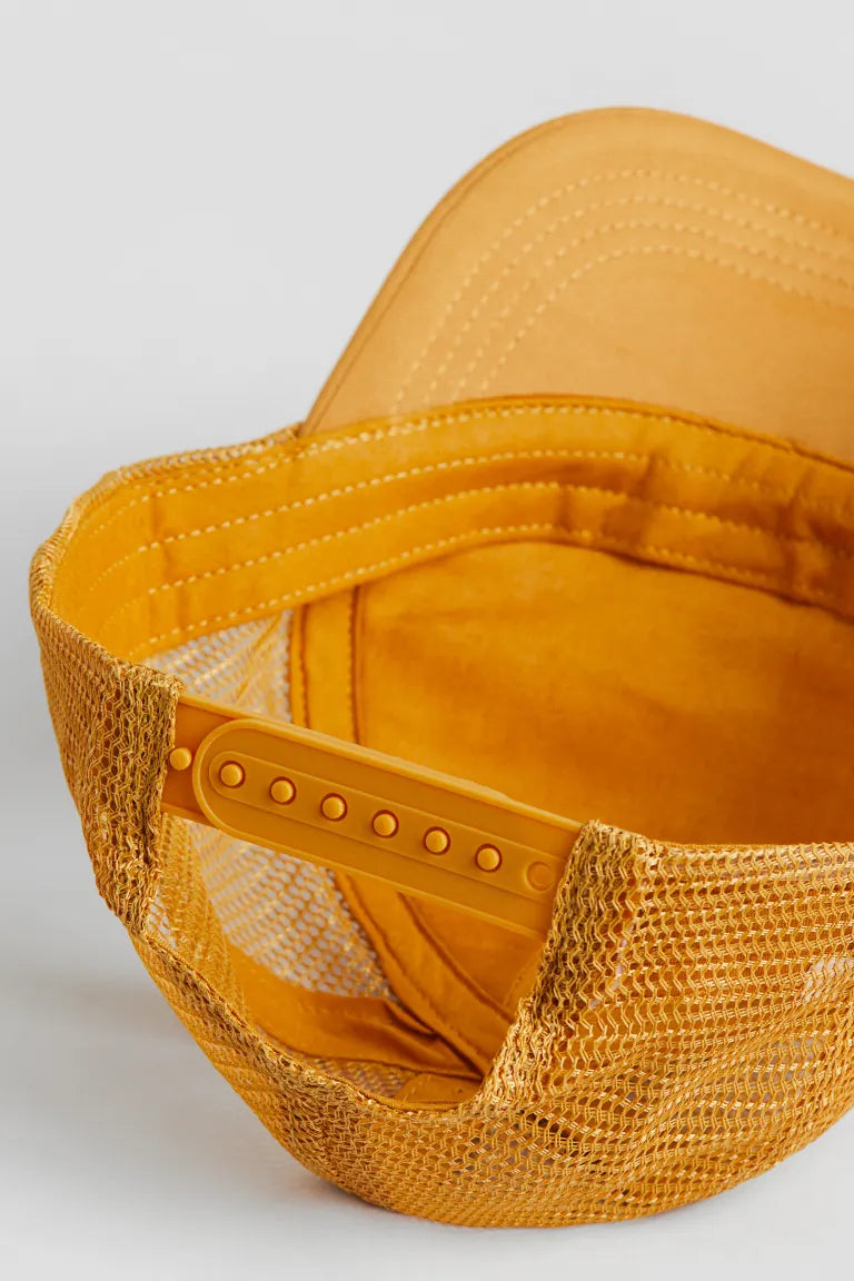 Gorra pokemon naranja